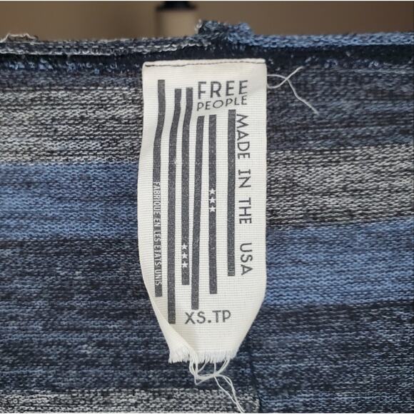 Free People Blue Striped Pullover Sweater XS - Picture 8 of 8